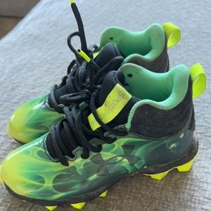 Under armor football cleats